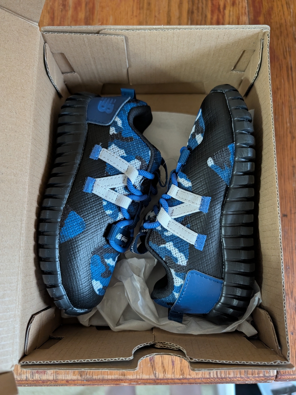 New Balance Kids Black & Blue Camouflage Sneakers
